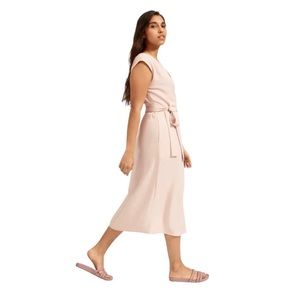 Everlane Japanese GoWeave Short Sleeve Wrap Dress